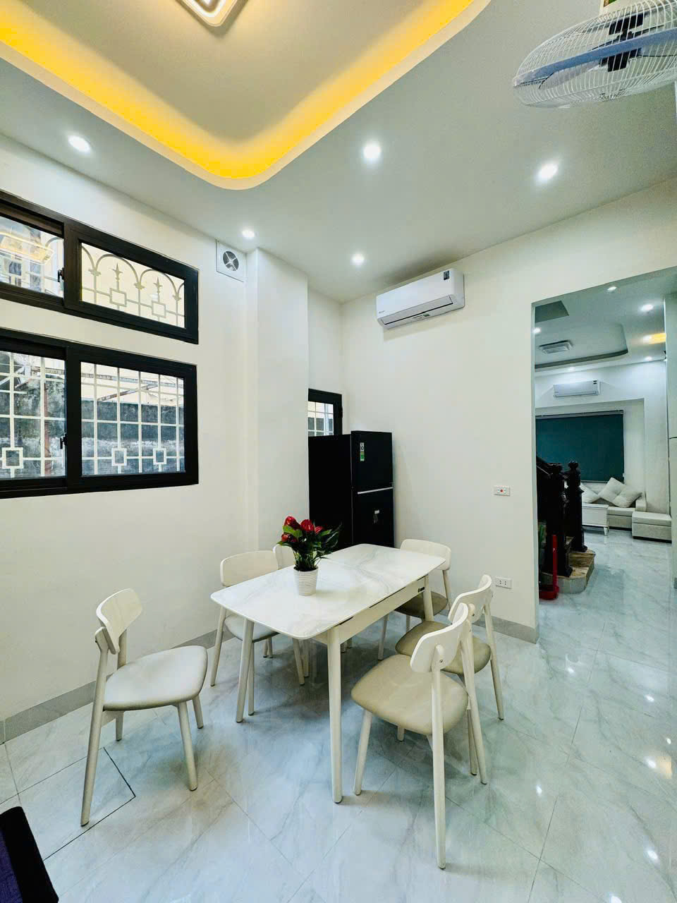 Cho thuê nhà nguyên căn ngõ 1 Bùi Xương Trạch 5 tầng x 35m2, 5 ngủ, 12.5 triệu - Ảnh 3